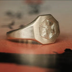 Lucky Dice Signet Ring