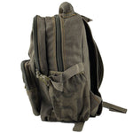 Der Rucksack des älteren Bruders