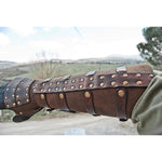Fantasy-Krieger-Lederarmwickel