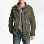 Schwere Militärjacke