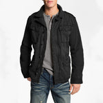 Schwere Militärjacke